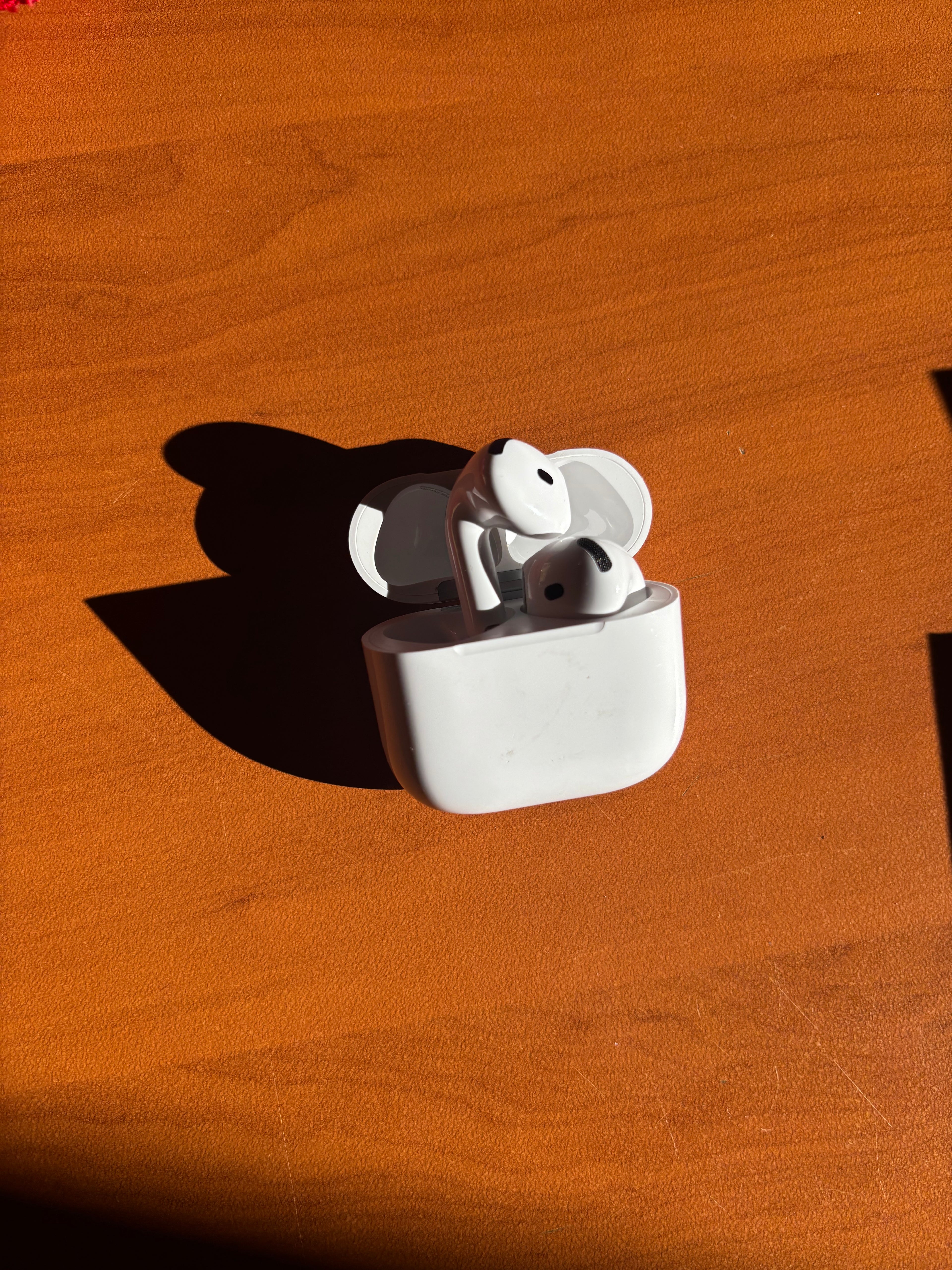 Airpods 4